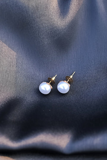 Fresh Water Pearl Studs