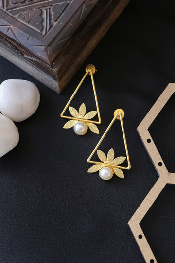 Rosa Triangular Earring