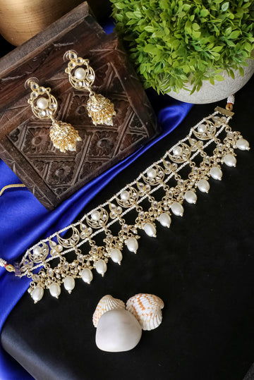 Kajol Ivory Choker