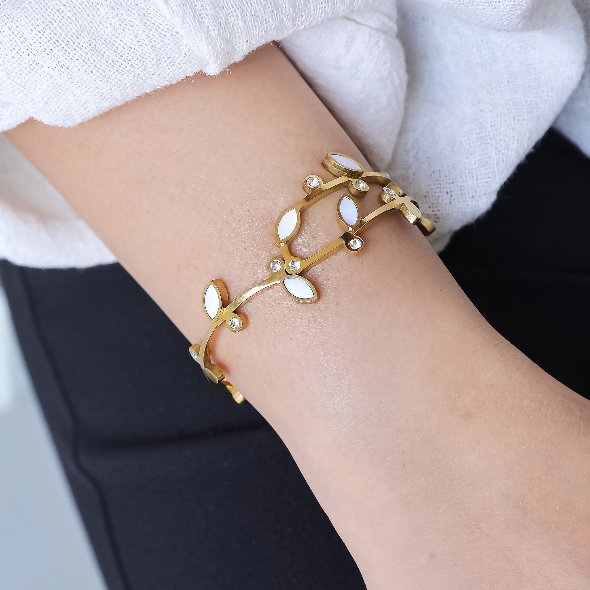 Gold Mother of Pearl Leaf Bracelet
