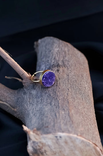 Lilith Raw Stone Ring