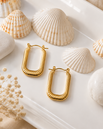 Aalve Square Dainty Hoops