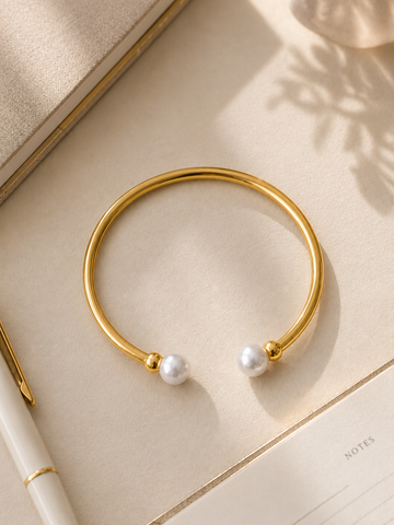 Boss Lady Pearl Wired Bracelet