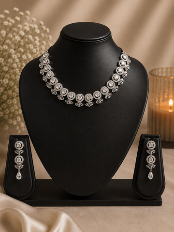 Lumina Necklace Set