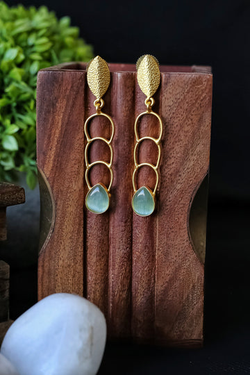 Mila Drop Earrings